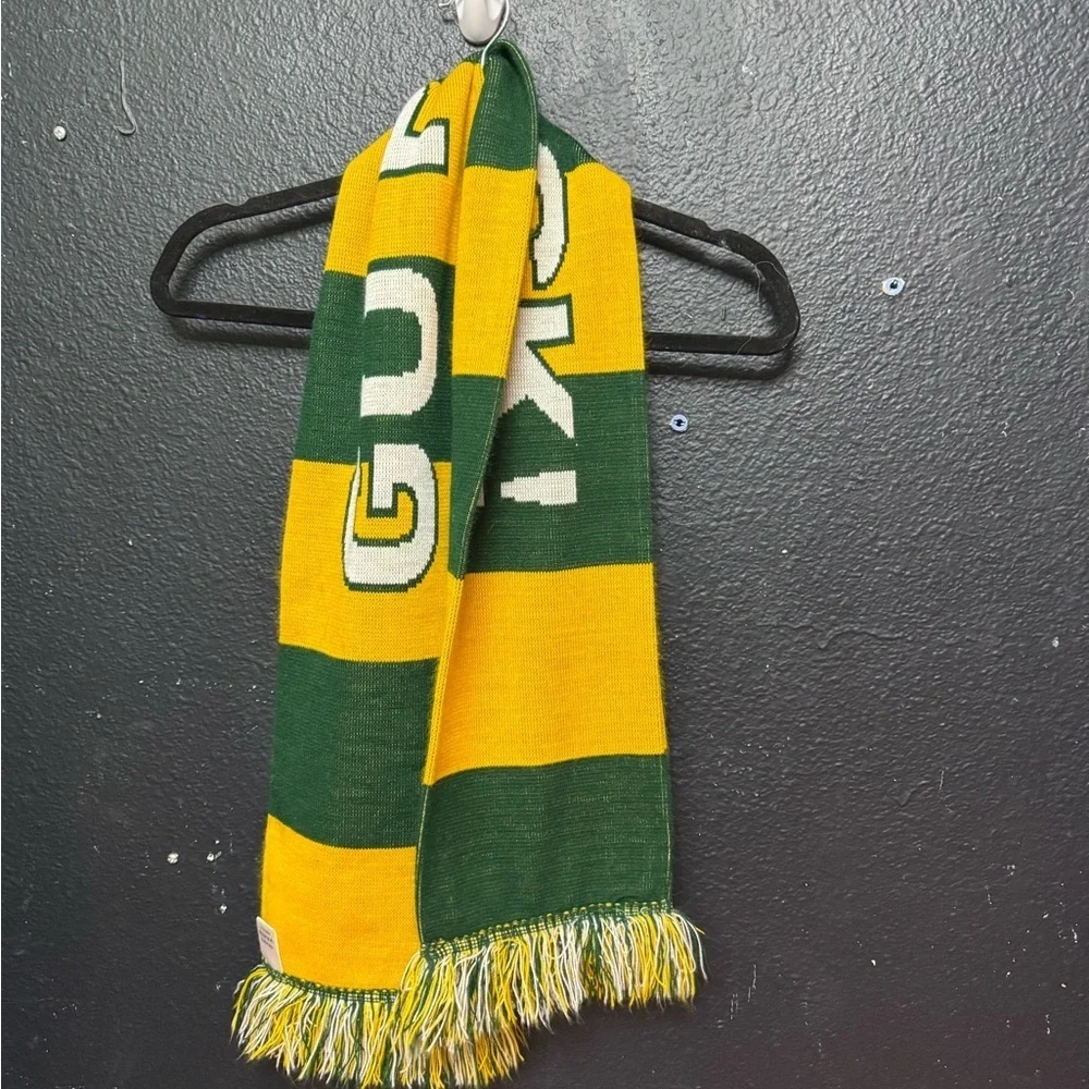 NFL Green Bay Packers Green and Yellow Striped Scarf